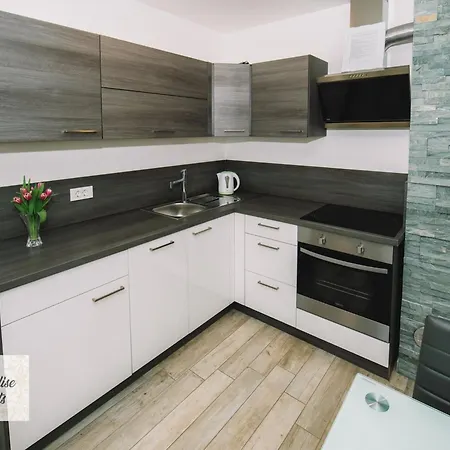 Apartman Prestigious And Stylish